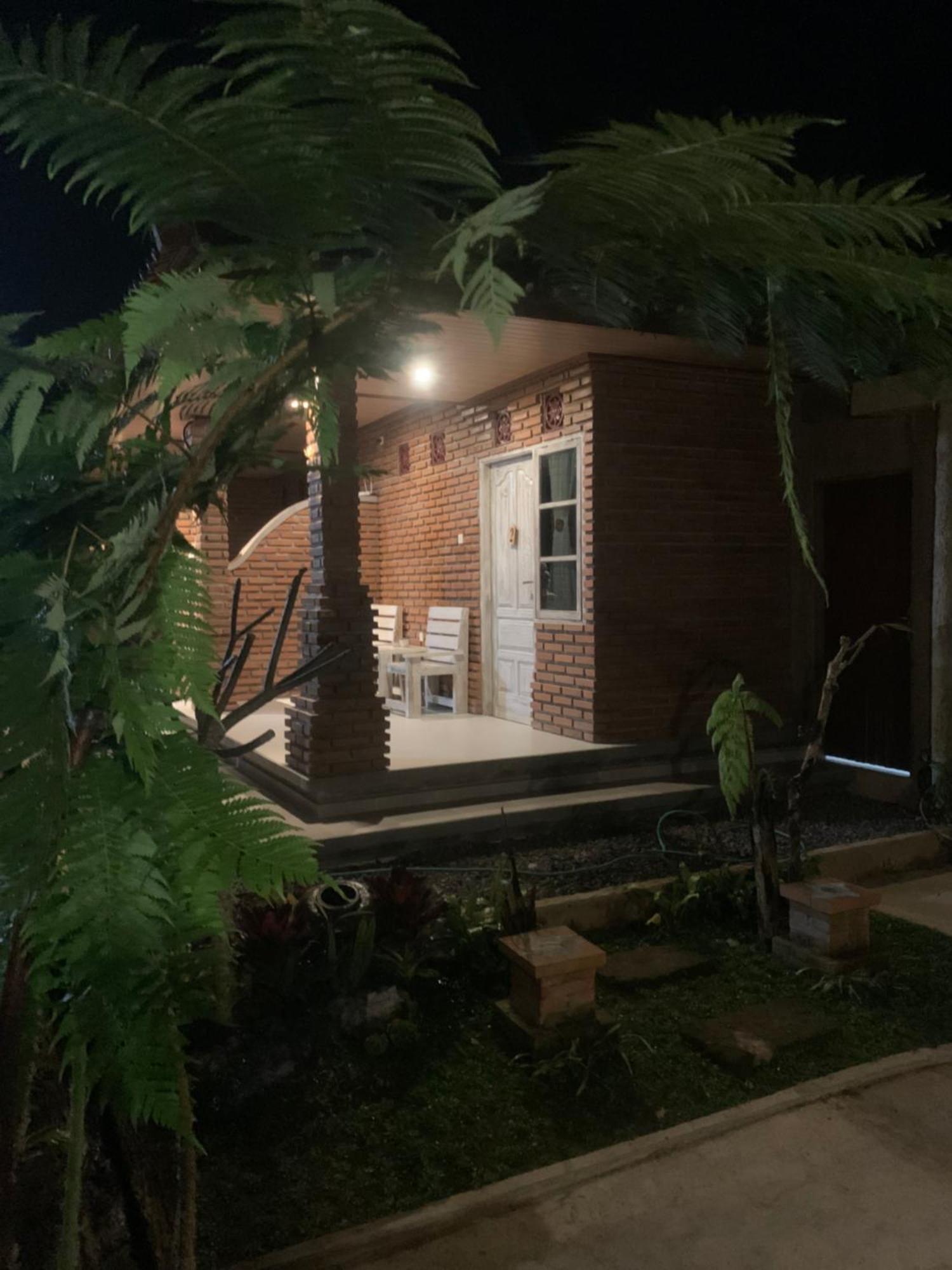 Ambara Guest House Tampaksiring Экстерьер фото